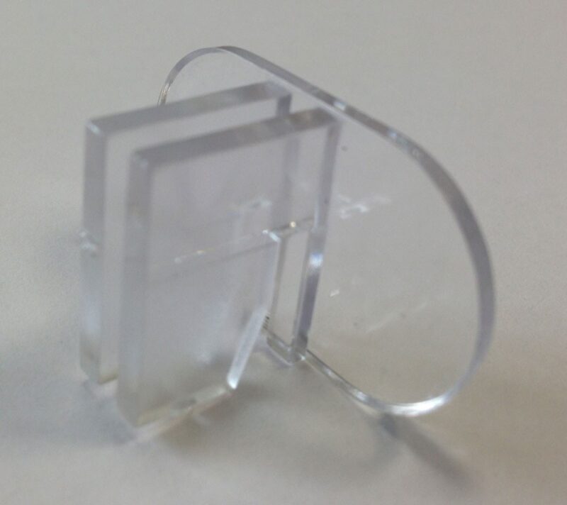 Clip de fixation double fond lamé pour crémaillère x10